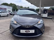 Toyota Yaris VVT-I ICON 8