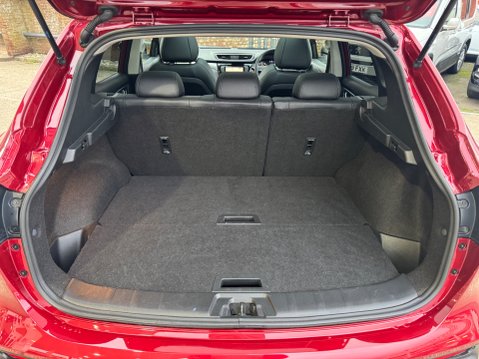 Nissan Qashqai DIG-T TEKNA DCT 10