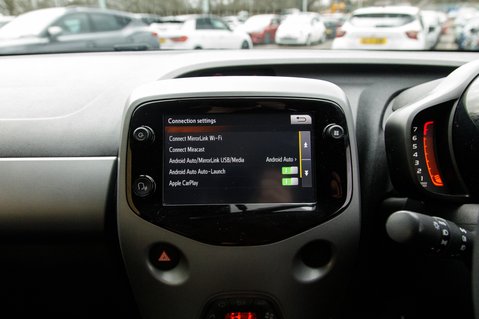 Toyota Aygo VVT-I X-TREND TSS 26