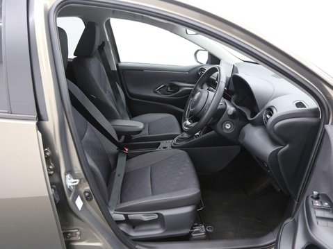 Toyota Yaris 1.5 VVT-h Design E-CVT Euro 6 (s/s) 5dr 20