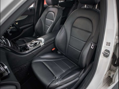 Mercedes-Benz C Class 2.1 C250 D AMG Line Premium+ Auto 5dr 22