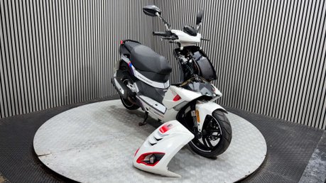 Peugeot Speedfight 50 4 Rcup 2021 4T 50CC LEARNER PROJECT SCOOTER BIKE 3