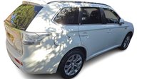 Mitsubishi Outlander 2.0h 12kWh GX4hs SUV 5dr Petrol Plug-in Hybrid CVT 4WD Euro 5 (s/s) (200 ps 3