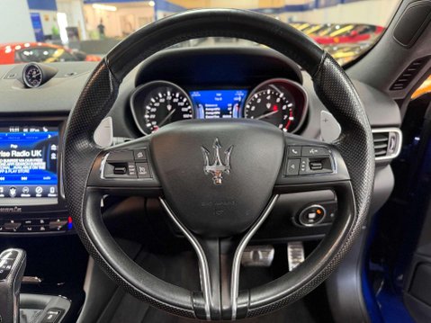 Maserati Levante 3.0 V6 GranSport Nerissimo SUV 5dr Petrol ZF 4WD Euro 6 (s/s) (350 ps) 27