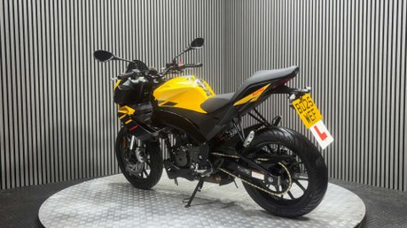 Aprilia Tuono 2025 25 PLATE 15BHP E5 SPORTS BIKE LEARNER ONLY 3K 8