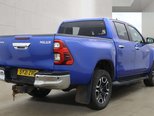 Toyota Hilux 2.8 D-4D Invincible Pickup Double Cab 4dr Diesel Auto 4WD Euro 6 (s/s) (204 3