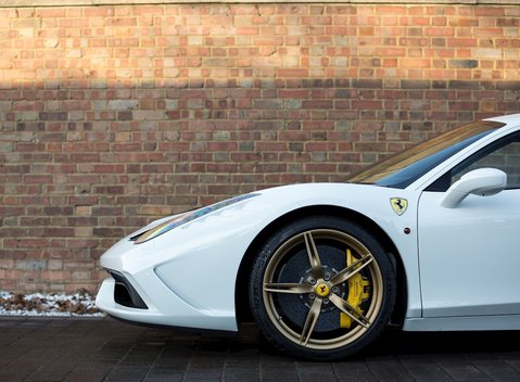 Ferrari 458 Speciale 20