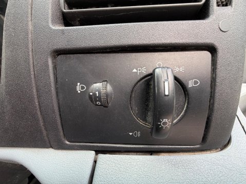 Ford Transit 350 MWB 26