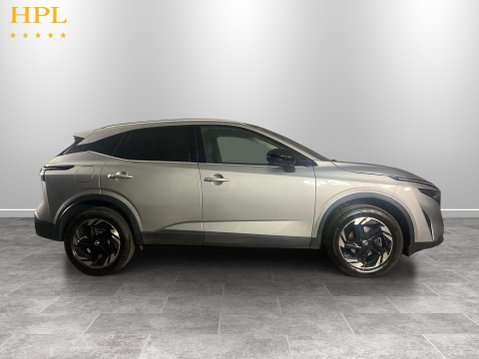 Nissan Qashqai 1.3 DIG-T MHEV N-Connecta SUV 5dr Petrol Hybrid Manual Euro 6 (s/s) (140 ps 8
