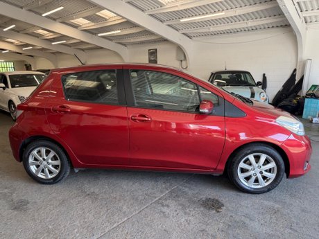 Toyota Yaris 1.33 Dual VVT-i TR Euro 5 5dr 7