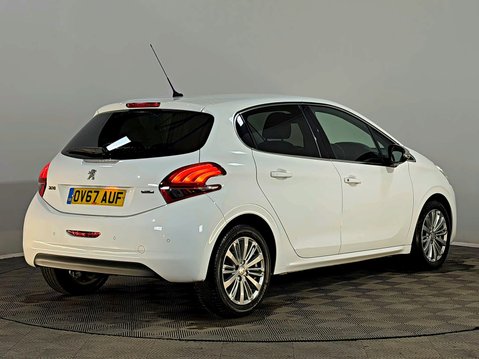 Peugeot 208 ALLURE PURETECH 1.2 7