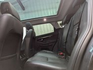 Land Rover Range Rover Evoque 2.0 Range Rover Evoque SE D Auto 4WD 5dr 57