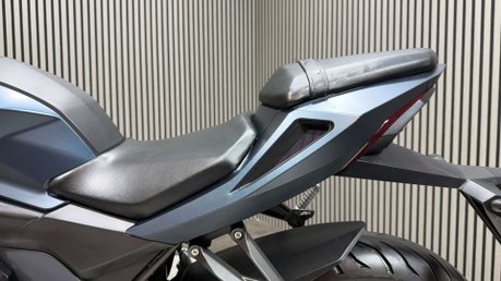 Lexmoto LXS 2025 ONLY 3K 1 OWNER SPORTS BIKE 125CC MOT 2028 18