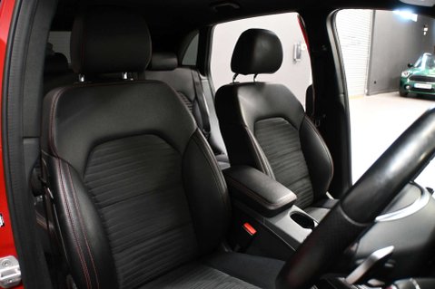 Mercedes-Benz B Class 1.5 B180 AMG Line Premium CDi Auto 5dr 28