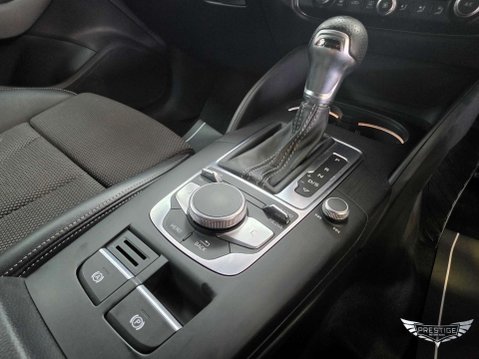Audi A3 1.5 TFSI CoD 35 Black Edition Sportback S Tronic Euro 6 (s/s) 5dr 31