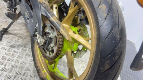 Benelli BN 2024 ONLY 2K RUNNING PROJECT BIKE SPARES OR REPAIR 125CC 20