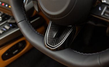 Aston Martin Vanquish Volante 23