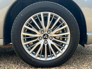 Mitsubishi Outlander PHEV DYNAMIC 4