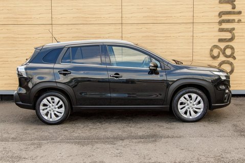 Suzuki S-Cross MOTION 8