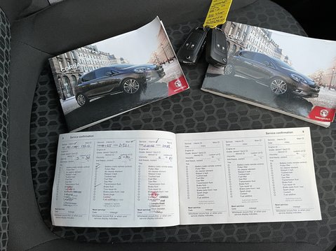 Vauxhall Corsa 1.4 SE Nav 5dr 33