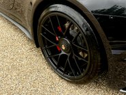 Porsche 911 CARRERA GTS PDK 38