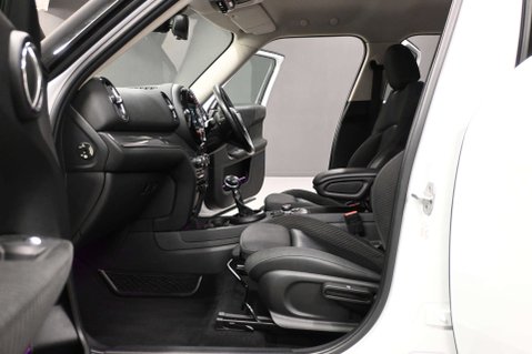 Mini Countryman 1.5 Countryman Cooper ALL4 Auto 4WD 5dr 41