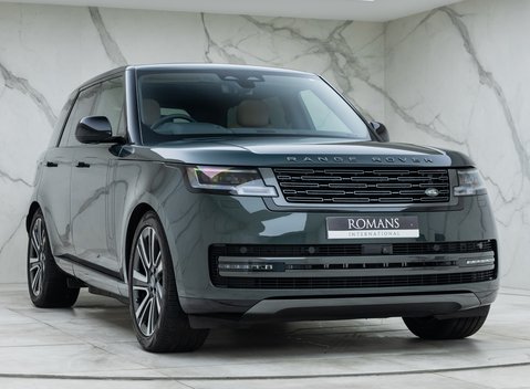 Land Rover Range Rover P440e HSE 6