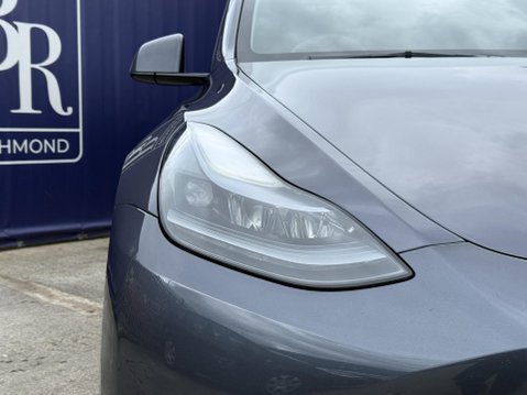 Tesla Model Y (Dual Motor) Long Range SUV 5dr Electric Auto 4WDE (384 bhp) 11