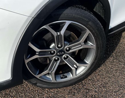 Kia Xceed 1.4 XCeed 3 ISG Semi-Auto 5dr 3
