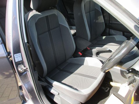 Volkswagen Polo 1.0 TSI Style Euro 6 (s/s) 5dr 22