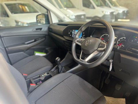 Volkswagen Caddy C20 TDI COMMERCE 9