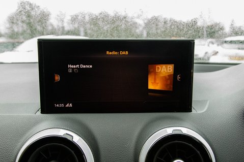 Audi Q2 TFSI BLACK EDITION 28