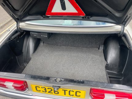 Mercedes-Benz W123 280CE 20