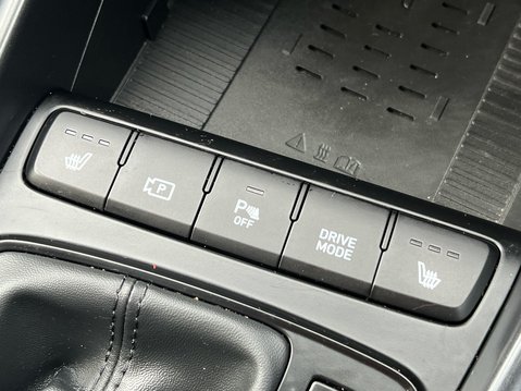 Hyundai BAYON T-GDI PREMIUM DCT MHEV 27