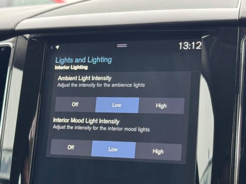 Volvo XC60 2.0 T5 Momentum Auto AWD Euro 6 (s/s) 5dr 29