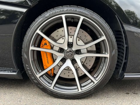 McLaren 570 3.8 570GT Coupe Semi-Auto 3dr 41