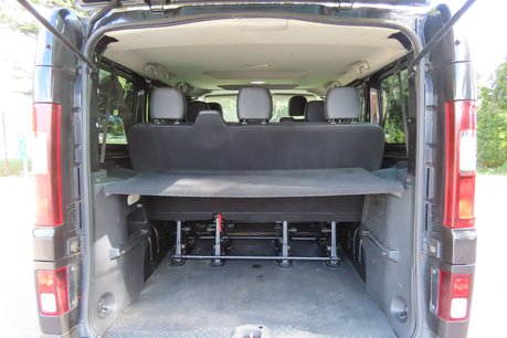 Renault Trafic 1.6 dCi ENERGY 27 Sport Nav Minibus Double Cab 5dr Diesel Manual SWB Euro 6 11