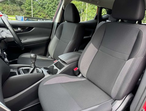 Nissan Qashqai 1.5 Qashqai Acenta Premium dCi 5dr 36