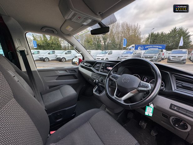 Volkswagen Transporter Kombi SWB [SOLD SM] L1H1 Highline Air Con Alloys Camera Sensors NO VAT SELE 17