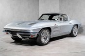 Chevrolet Corvette Stingray SPLIT WINDOW MANUAL FUELIE. FULL RESTO. MATCHING NUMBERS. IMMACULATE. 3