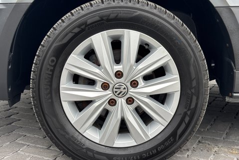 Volkswagen Crafter CR35 L2 H1 Mwb Lr 177 ps Tdi Trendline DSG Panel Van 34