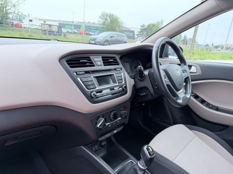 Hyundai i20 GDI SE 8
