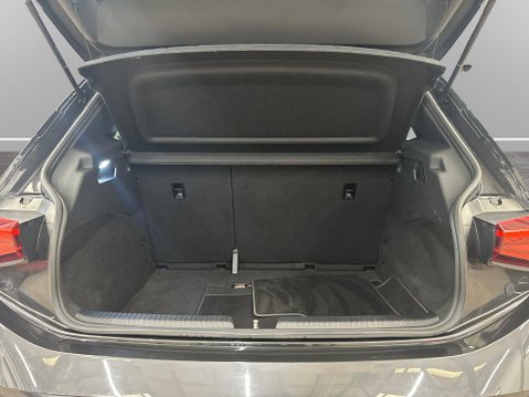 Cupra Born e-Boost 58kWh V2 Hatchback 5dr Electric Auto (230 ps) Bluetooth - Air Con - 21