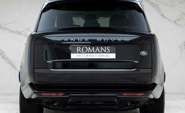 Land Rover Range Rover P510e First Edition 5
