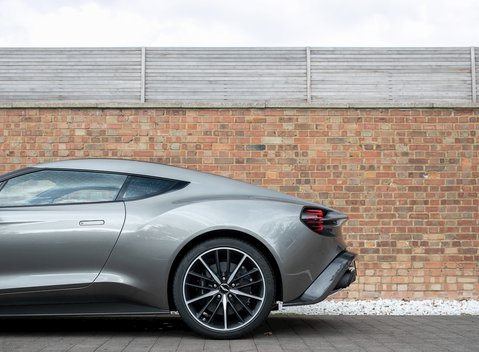 Aston Martin Zagato Vanquish Coupe 32