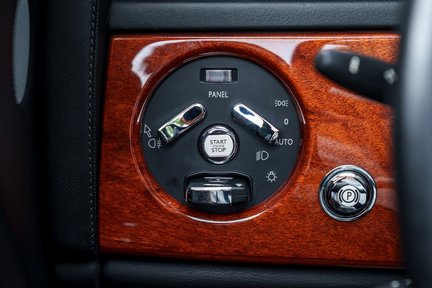 Rolls-Royce Phantom Drophead Coupe 22