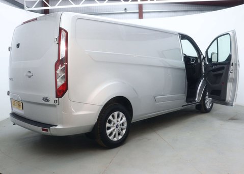 Ford Transit Custom 2.0 Transit Custom 300 Limited EcoBlue 5dr 52