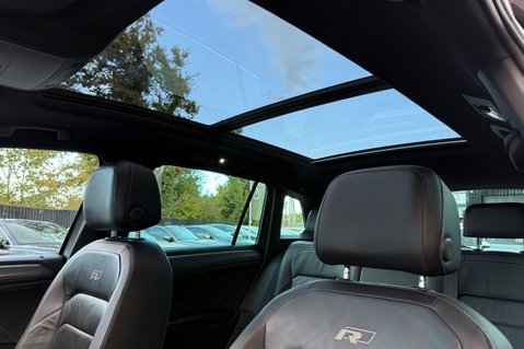 Volkswagen Tiguan R-LINE TDI BMT 4MOTION DSG -RARE LEATHER -DYNAUDIO -TOWBAR -APPLE CARPLAY  3