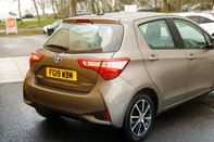 Toyota Yaris VVT-I ICON TECH 8