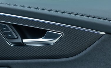 Audi RS Q8 VORSPRUNG 29